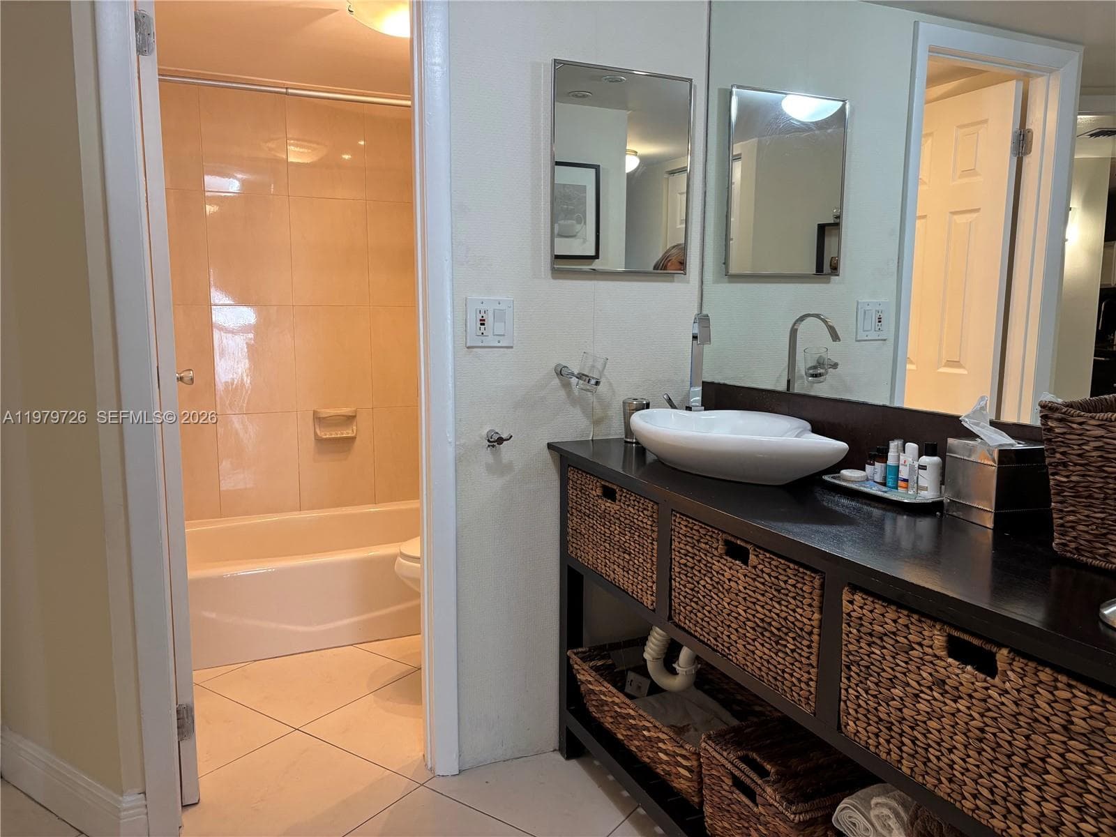 3301 N Country Club Dr # 211, Aventura FL 33180 — 13