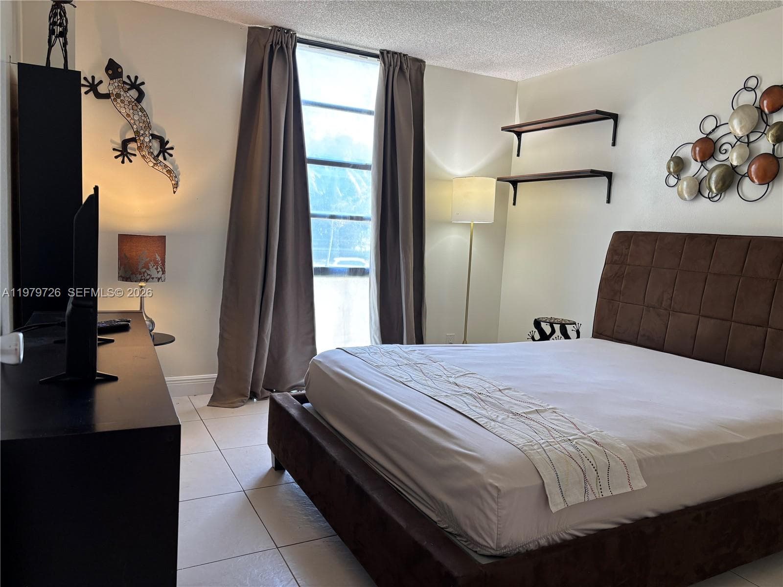 3301 N Country Club Dr # 211, Aventura FL 33180 — 17