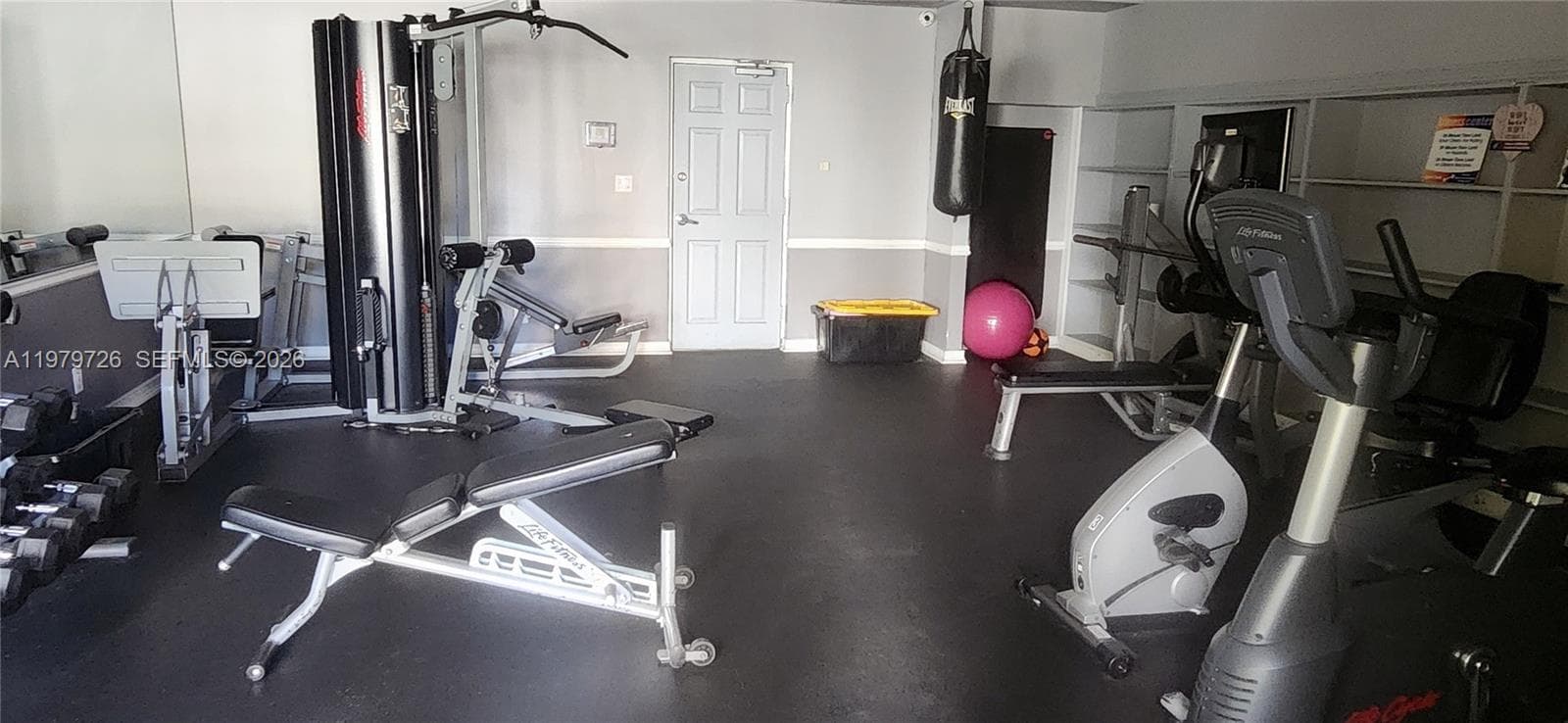 3301 N Country Club Dr # 211, Aventura FL 33180 — 21