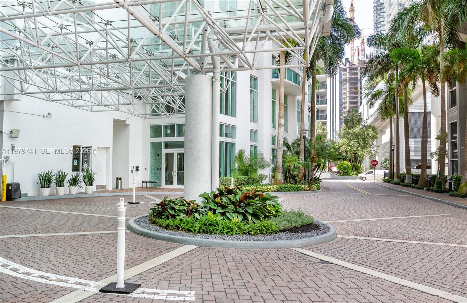 41 SE 5th St # 1508, Miami FL 33131 — 26