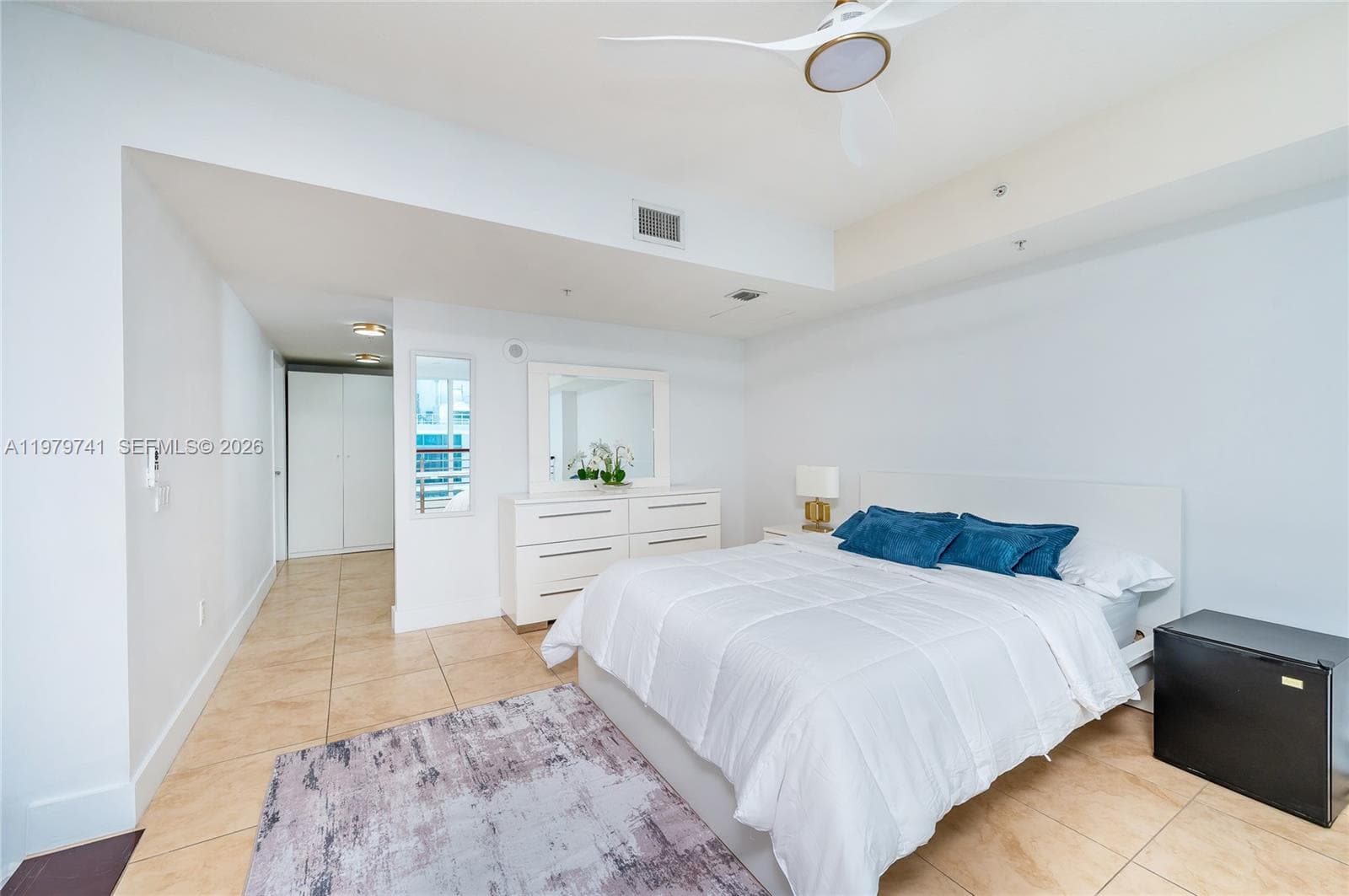 41 SE 5th St # 1508, Miami FL 33131 — 20