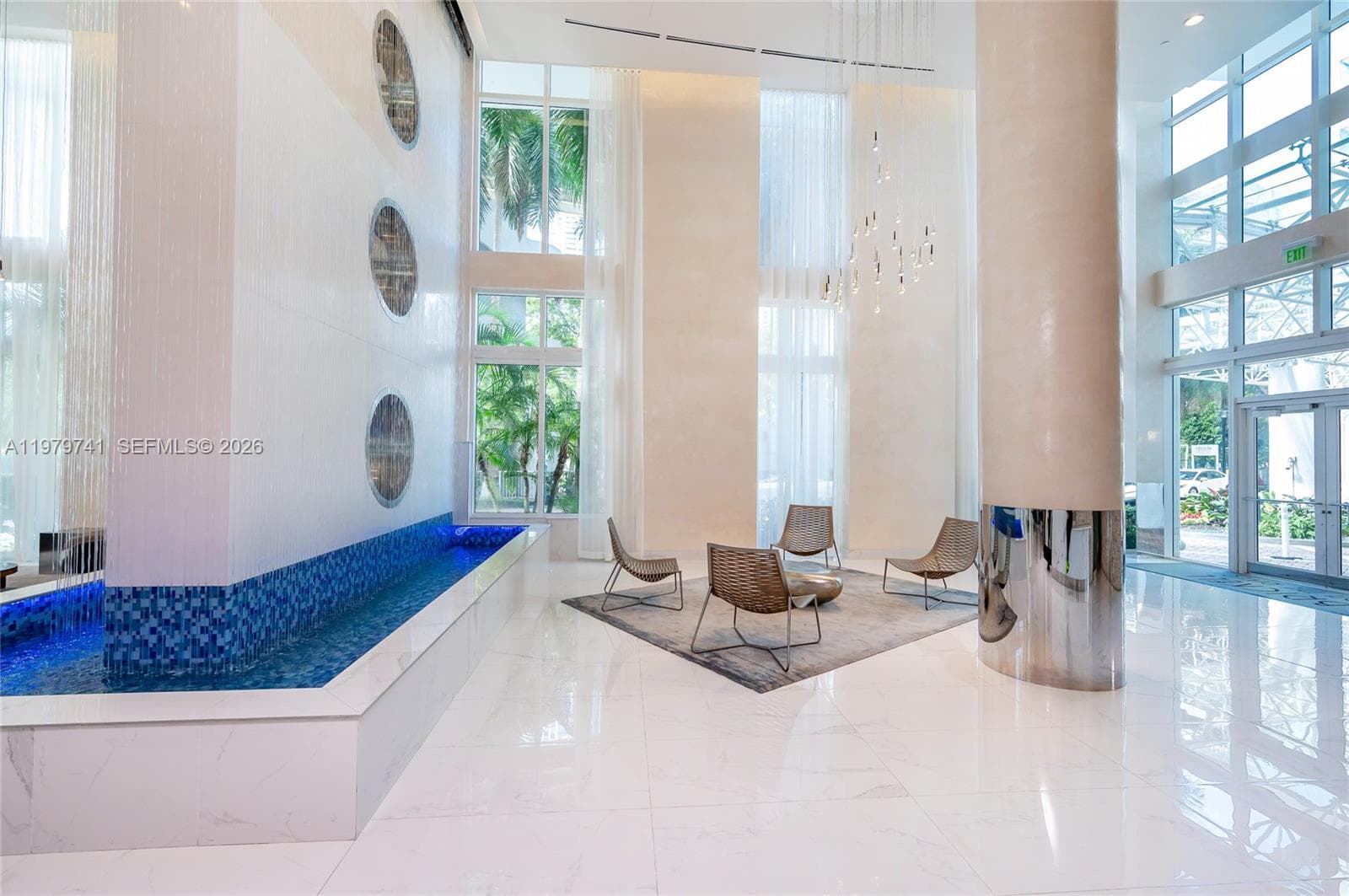 41 SE 5th St # 1508, Miami FL 33131 — 21