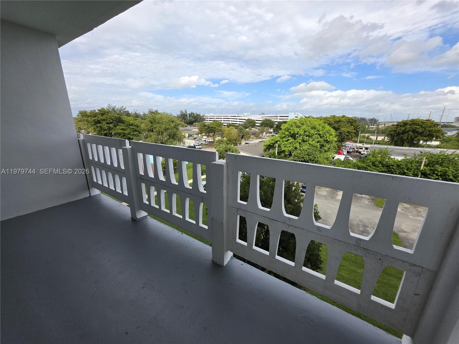 15600 NW 7th Ave # 511, Miami FL 33169 — 10