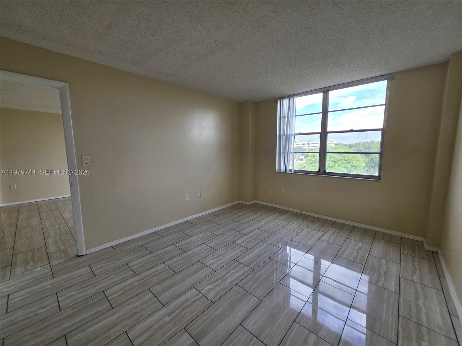 15600 NW 7th Ave # 511, Miami FL 33169 — 8