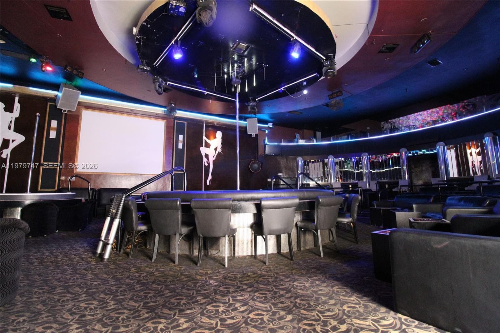 1527 Washington Ave, Miami Beach FL 33139 — 38