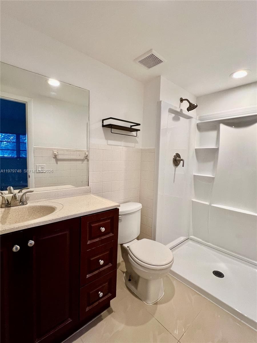Claremont Place Condo, North Miami, FL — 8