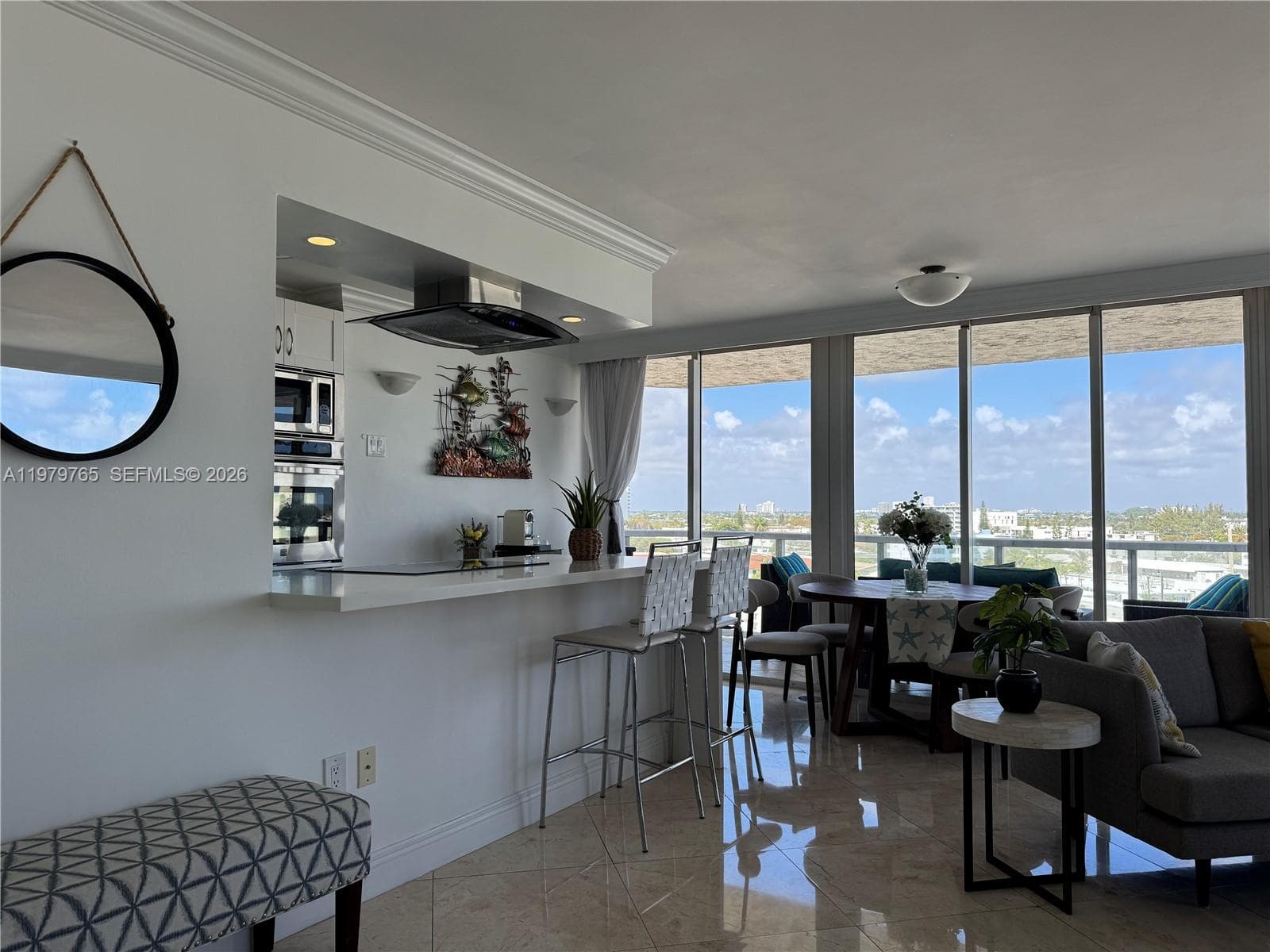 7330 Ocean Ter # D, Miami Beach FL 33141 — 6