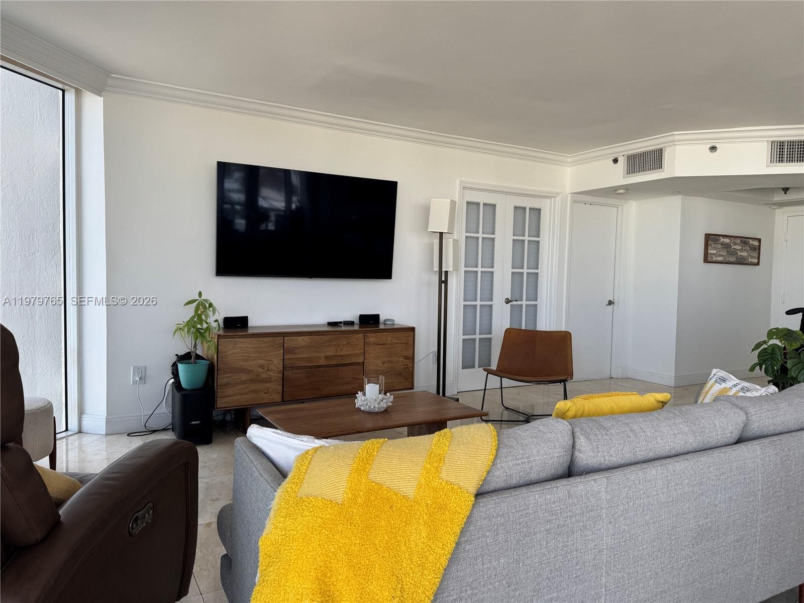 7330 Ocean Ter # D, Miami Beach FL 33141 — 4