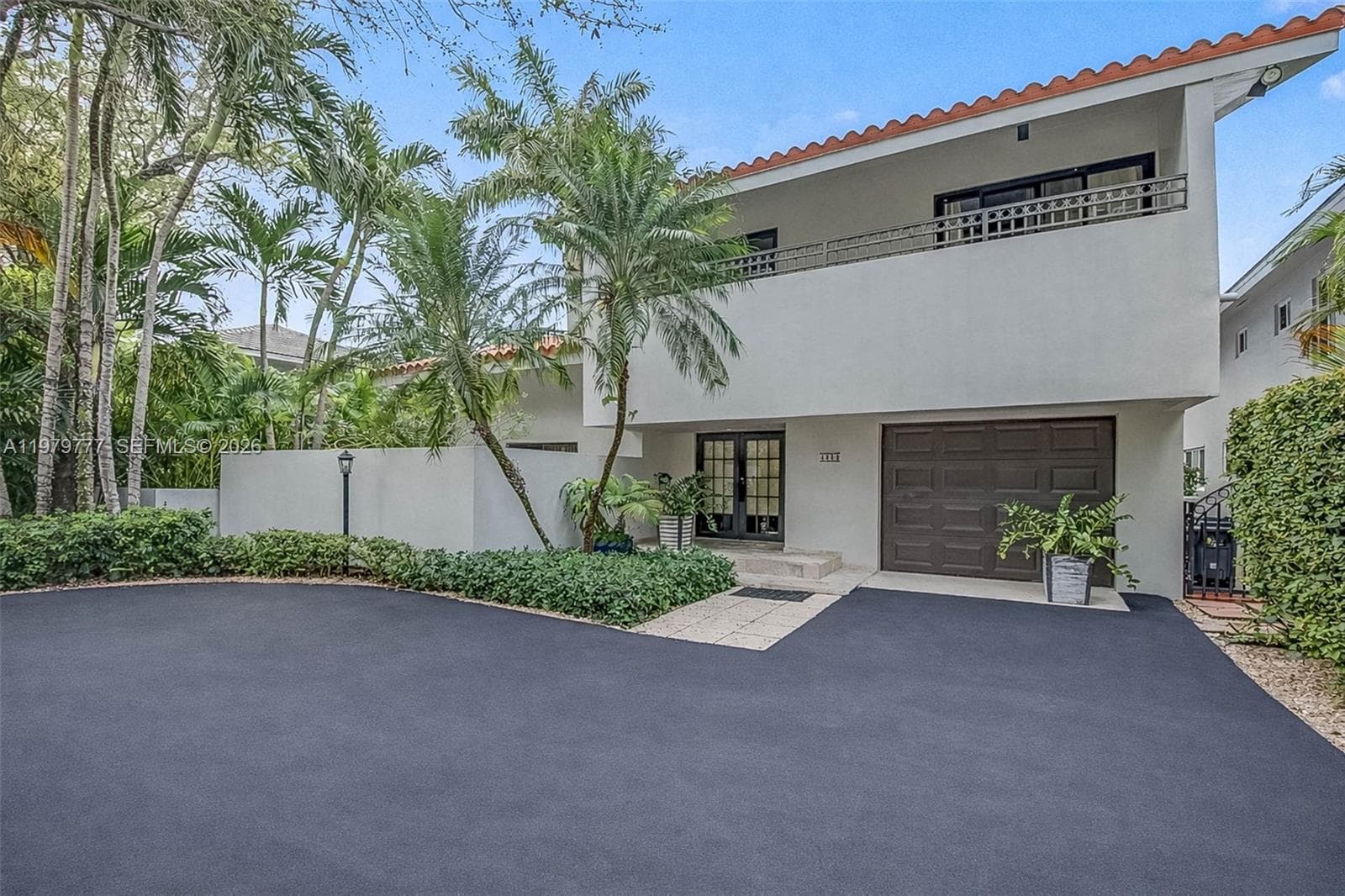 4950 San Amaro Dr, Coral Gables FL 33146 — 2