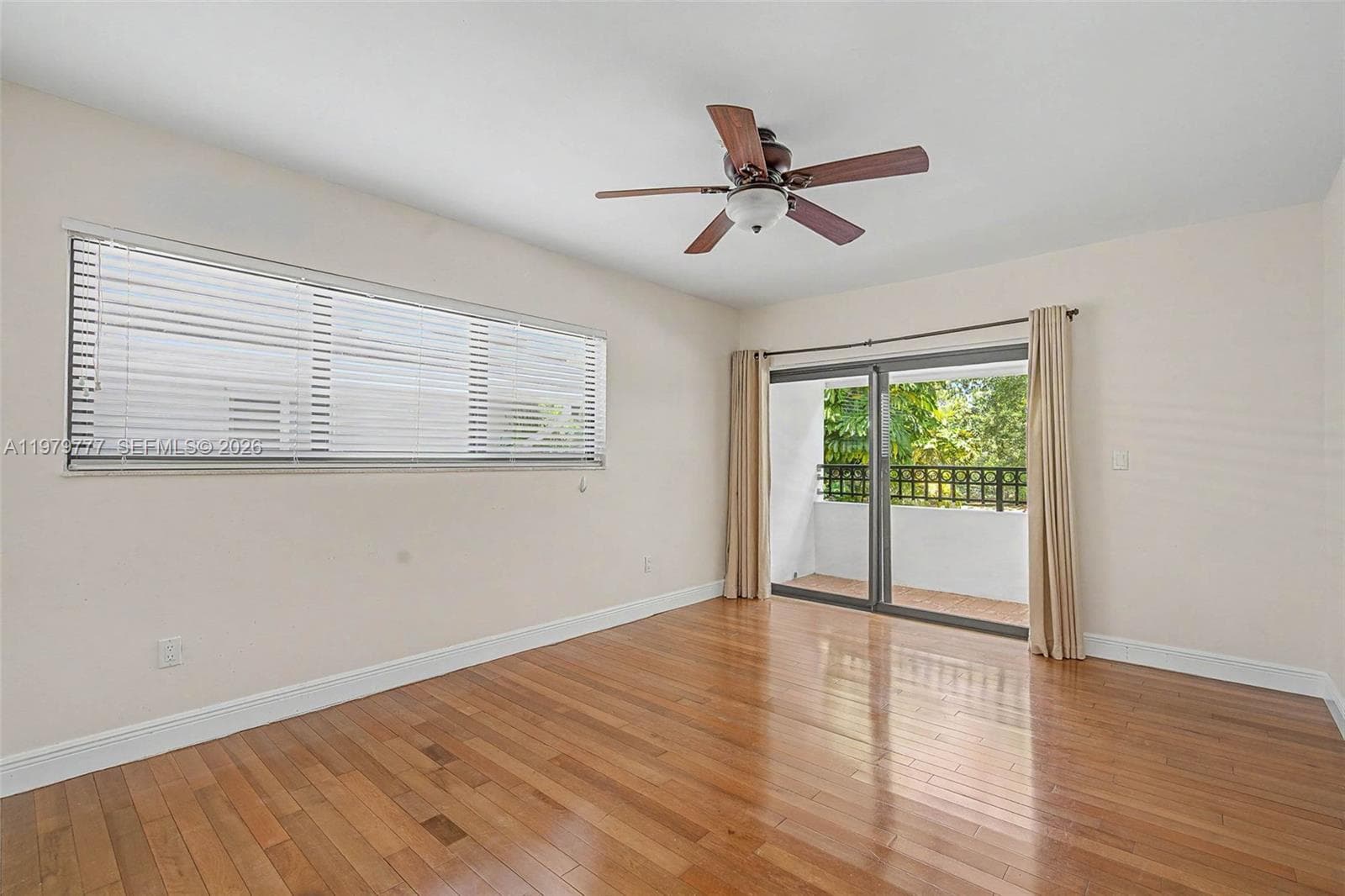 4950 San Amaro Dr, Coral Gables FL 33146 — 33