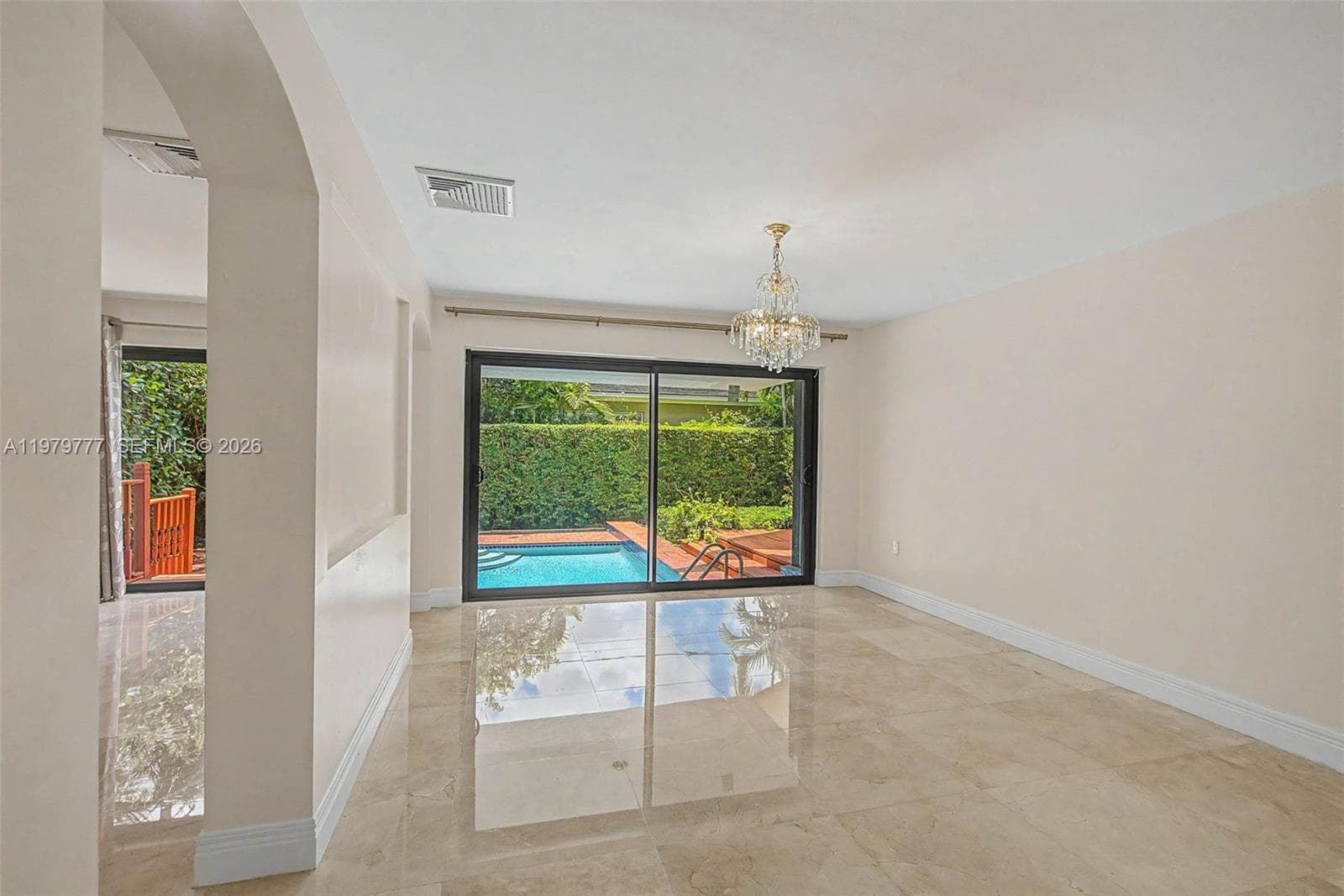4950 San Amaro Dr, Coral Gables FL 33146 — 14