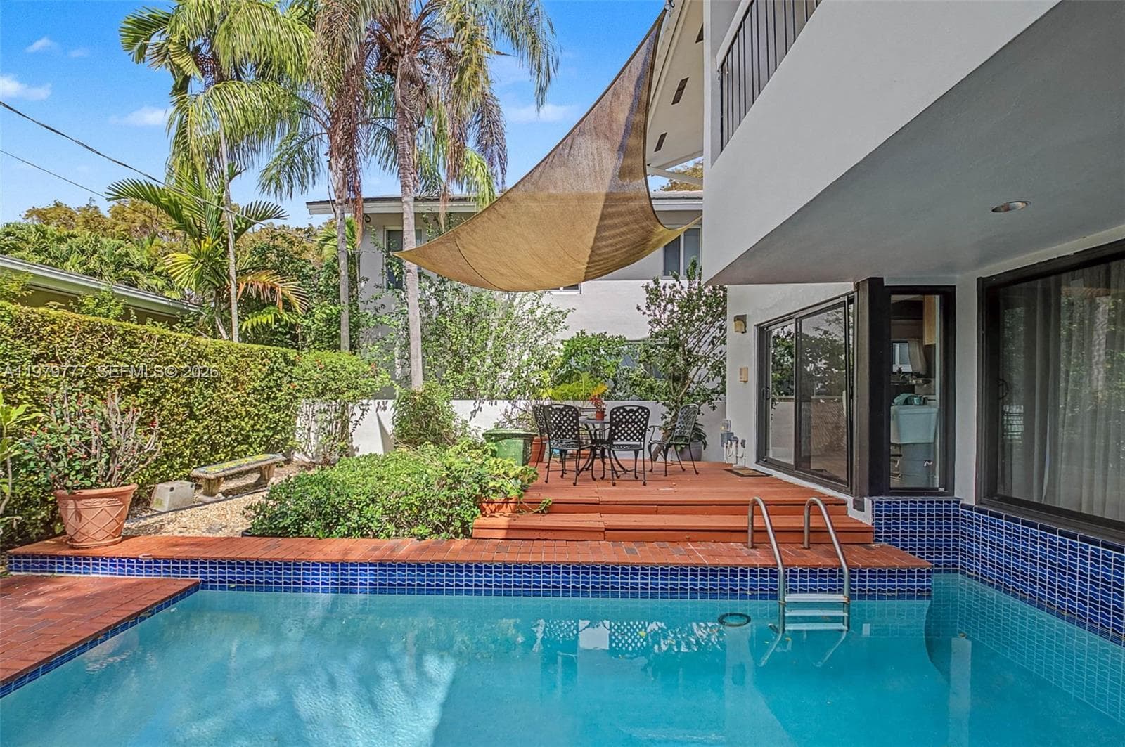4950 San Amaro Dr, Coral Gables FL 33146 — 41
