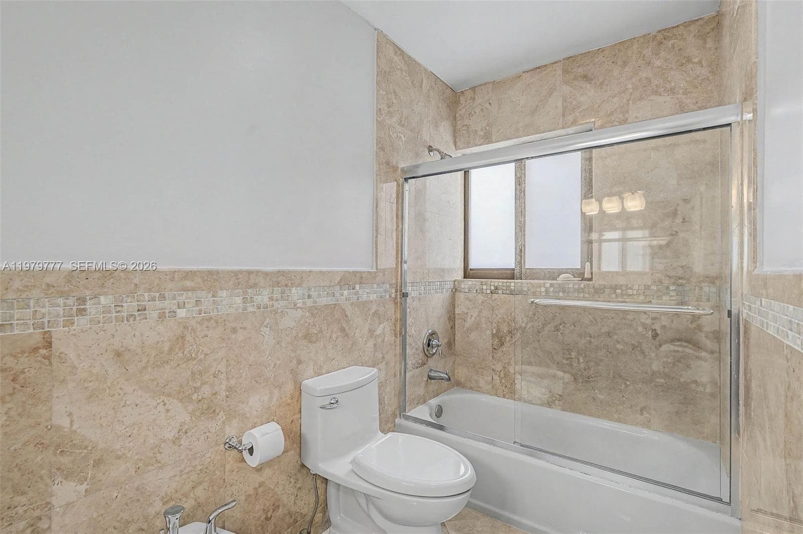 4950 San Amaro Dr, Coral Gables FL 33146 — 37