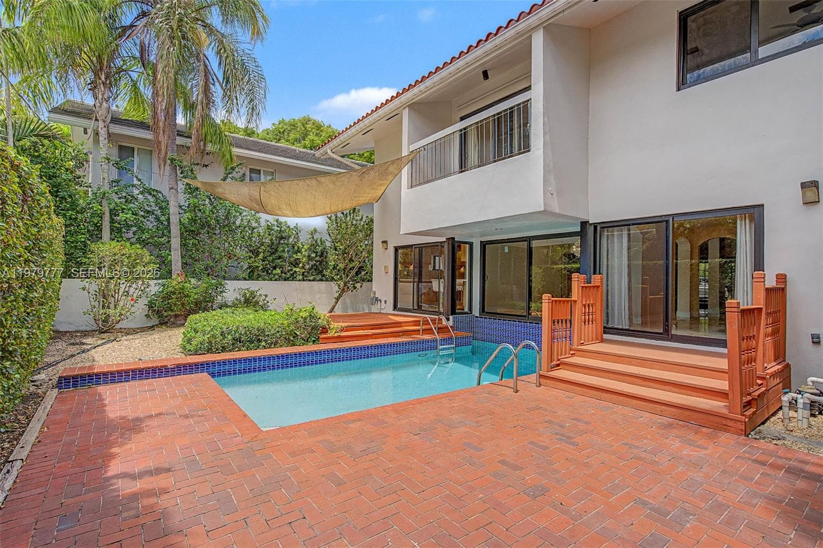 4950 San Amaro Dr, Coral Gables FL 33146 — 44