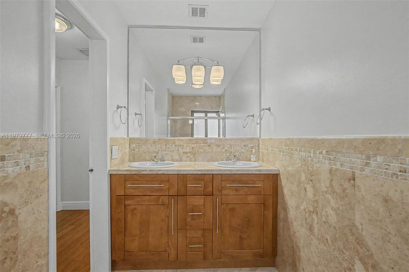 4950 San Amaro Dr, Coral Gables FL 33146 — 35