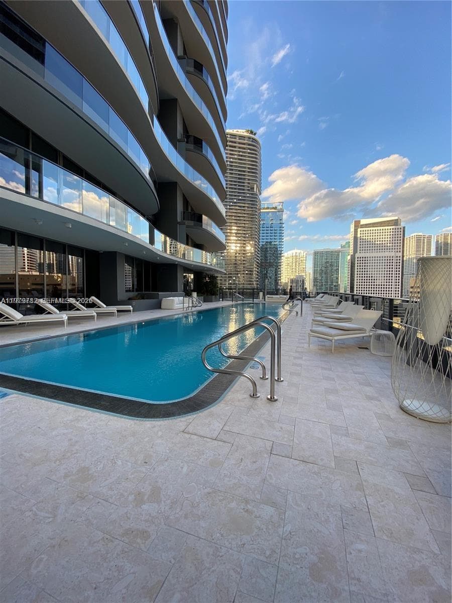 1000 Brickell Plz # 3503, Miami FL 33131 — 13