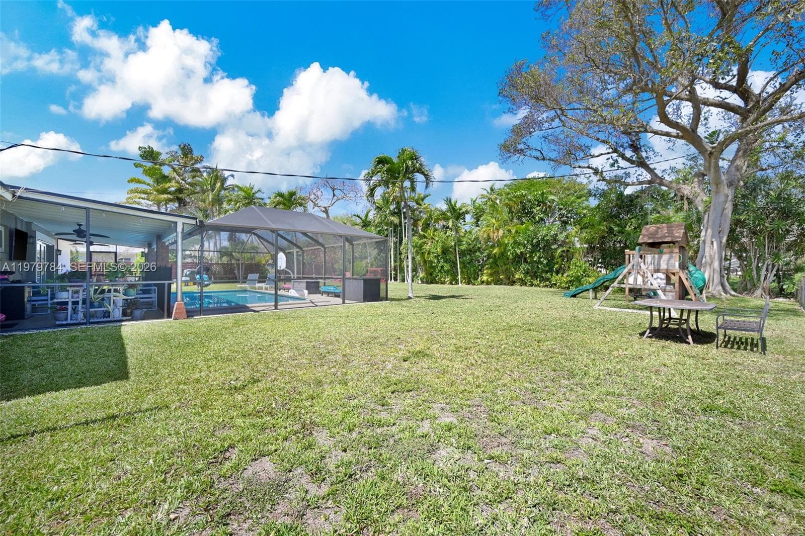 8935 SW 186th Ter, Cutler Bay FL 33157 — 5