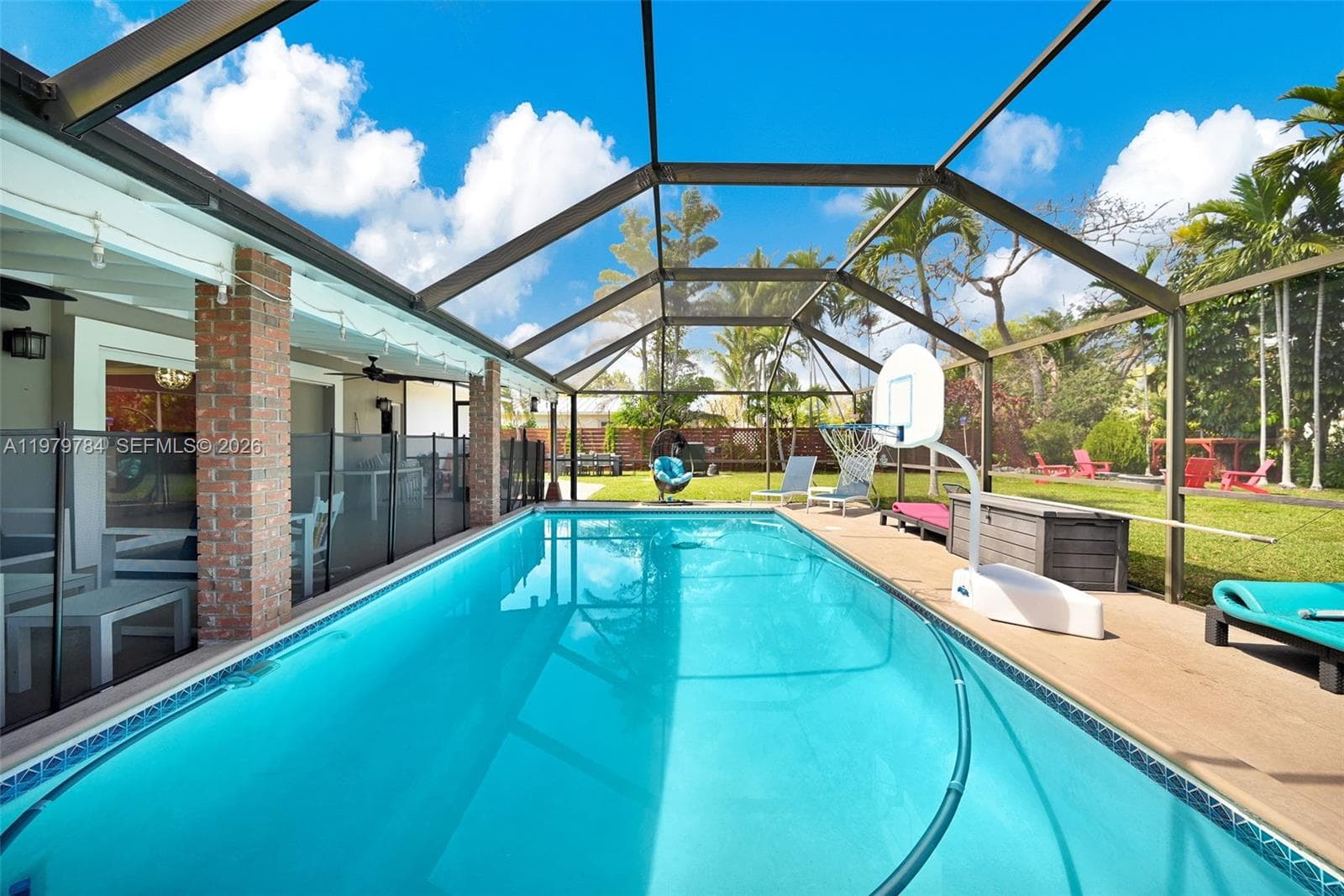 8935 SW 186th Ter, Cutler Bay FL 33157 — 38