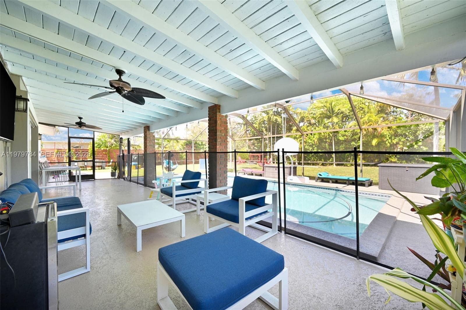 8935 SW 186th Ter, Cutler Bay FL 33157 — 37