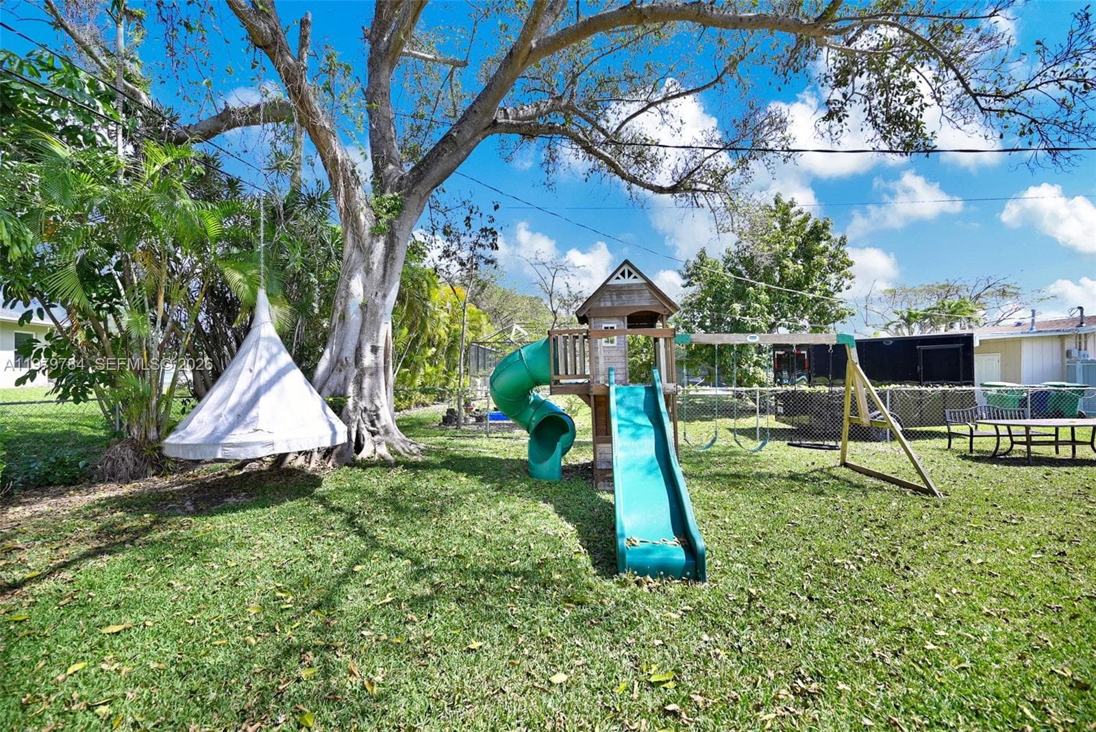 8935 SW 186th Ter, Cutler Bay FL 33157 — 48