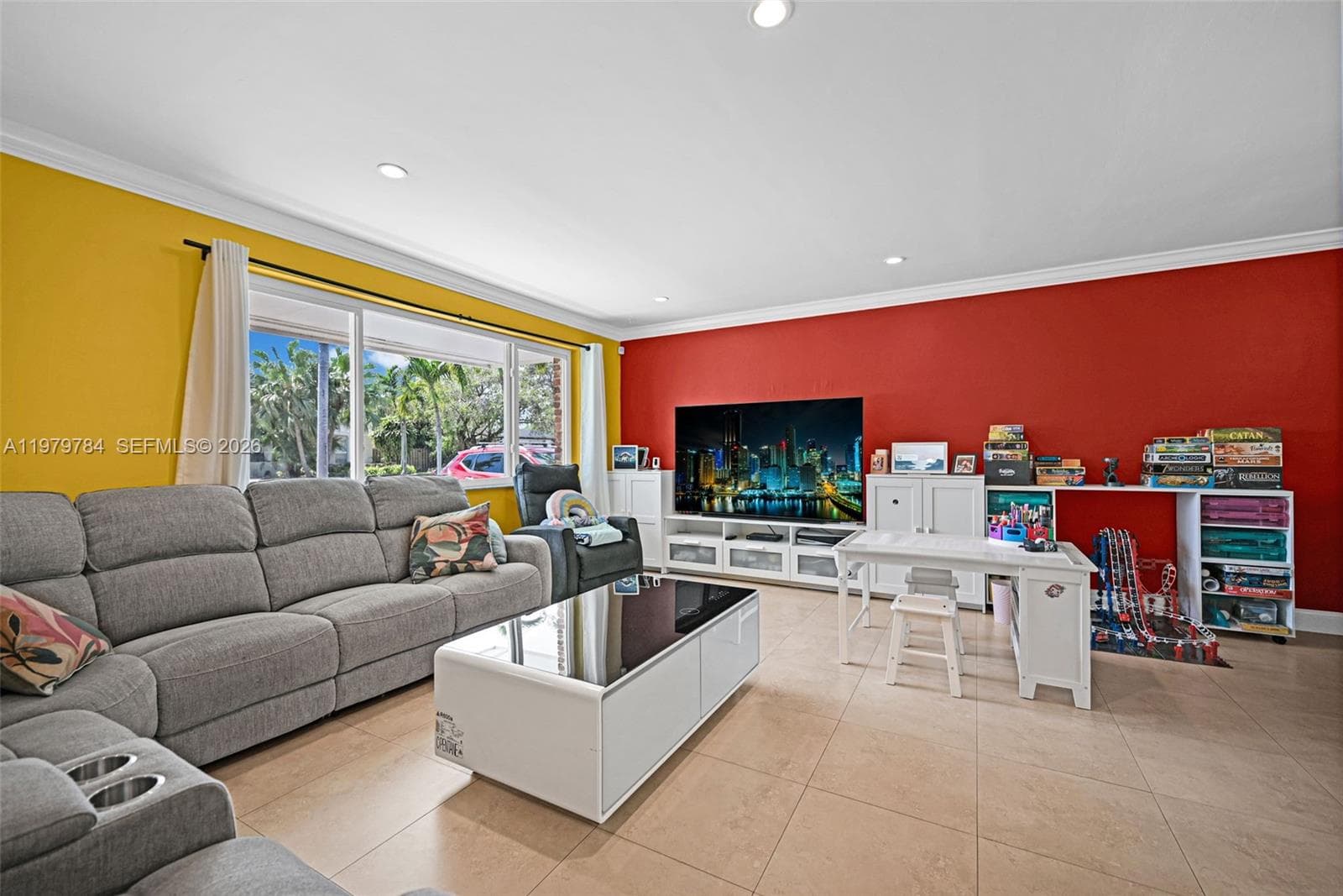 8935 SW 186th Ter, Cutler Bay FL 33157 — 8