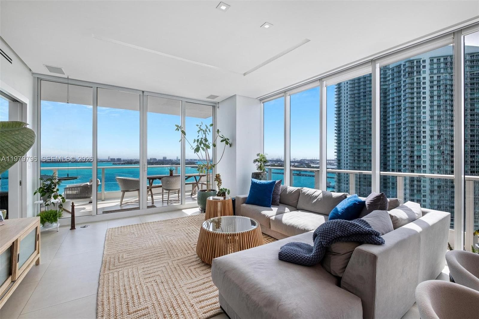 2020 N Bayshore Dr # 2510, Miami FL 33137 — 16