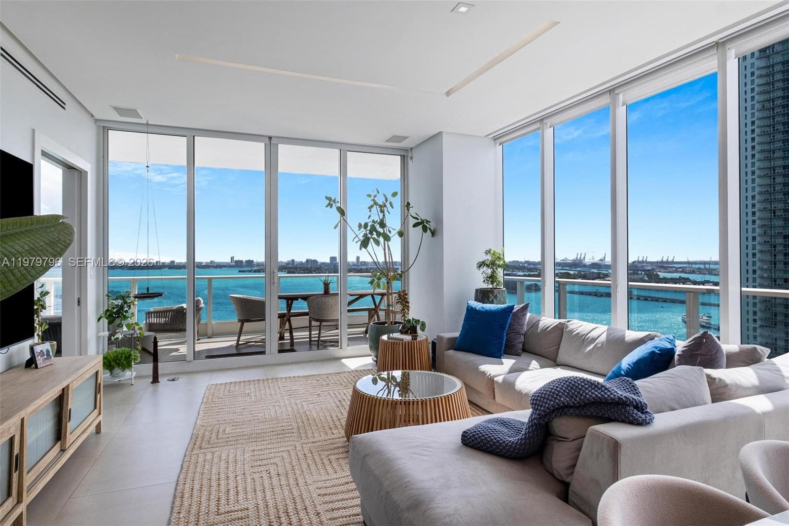 2020 N Bayshore Dr # 2510, Miami FL 33137 — 1