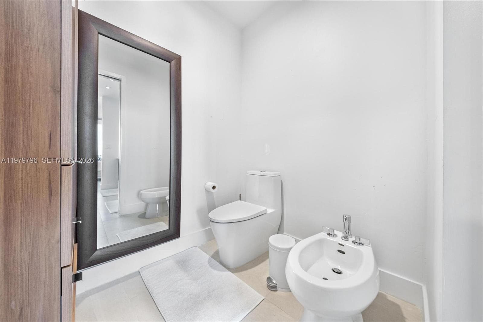 2020 N Bayshore Dr # 2510, Miami FL 33137 — 30