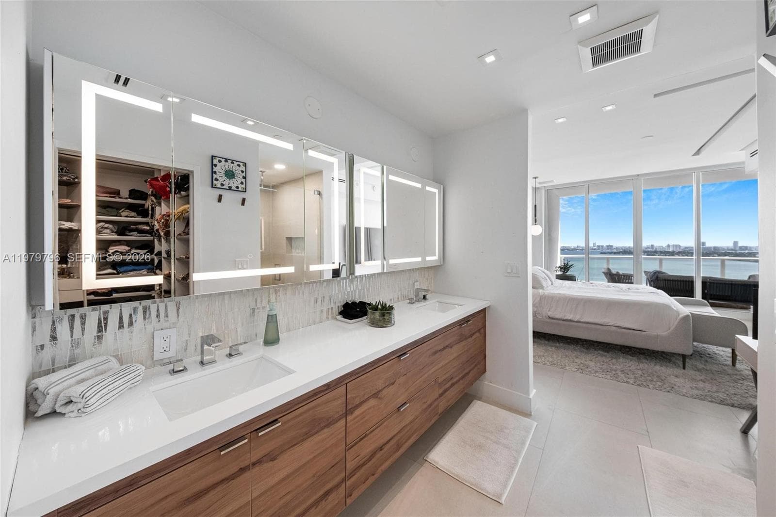 2020 N Bayshore Dr # 2510, Miami FL 33137 — 38