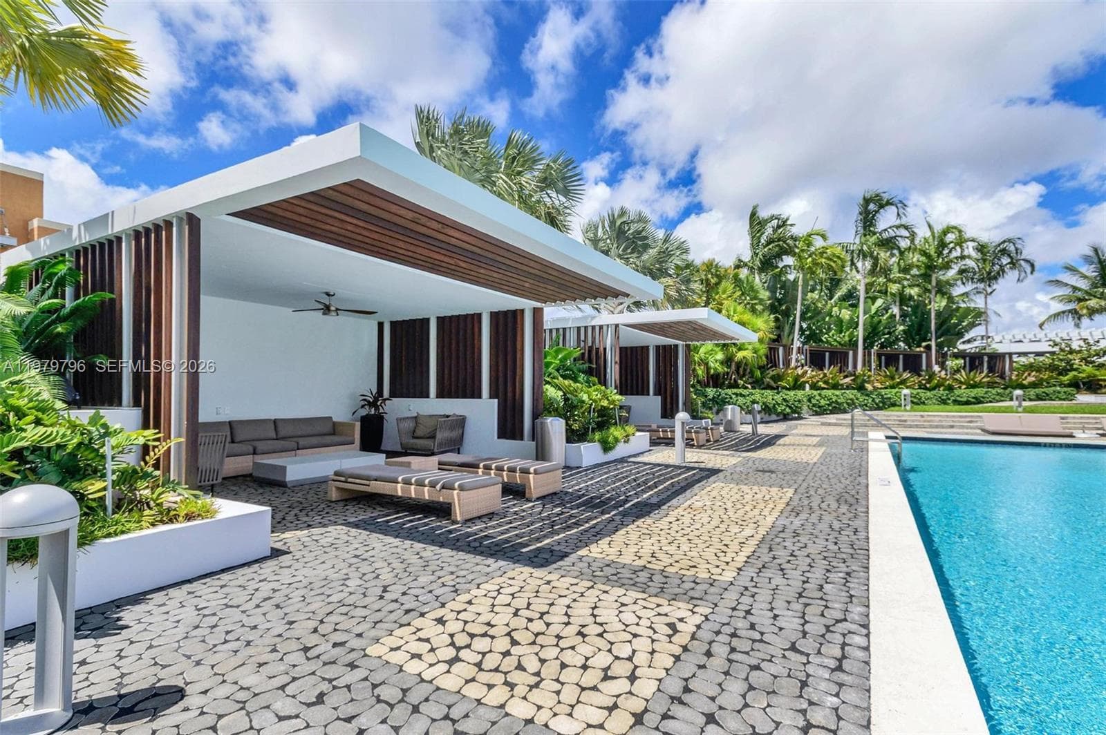 2020 N Bayshore Dr # 2510, Miami FL 33137 — 58