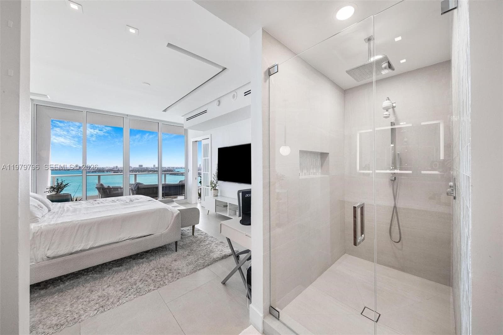 2020 N Bayshore Dr # 2510, Miami FL 33137 — 37