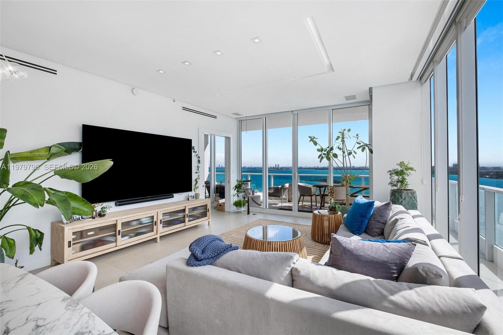 2020 N Bayshore Dr # 2510, Miami FL 33137 — 4