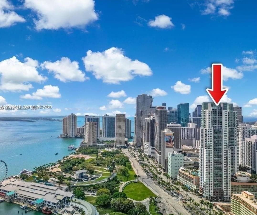 244 NE Biscayne Blvd # 440, Miami FL 33132 — 1