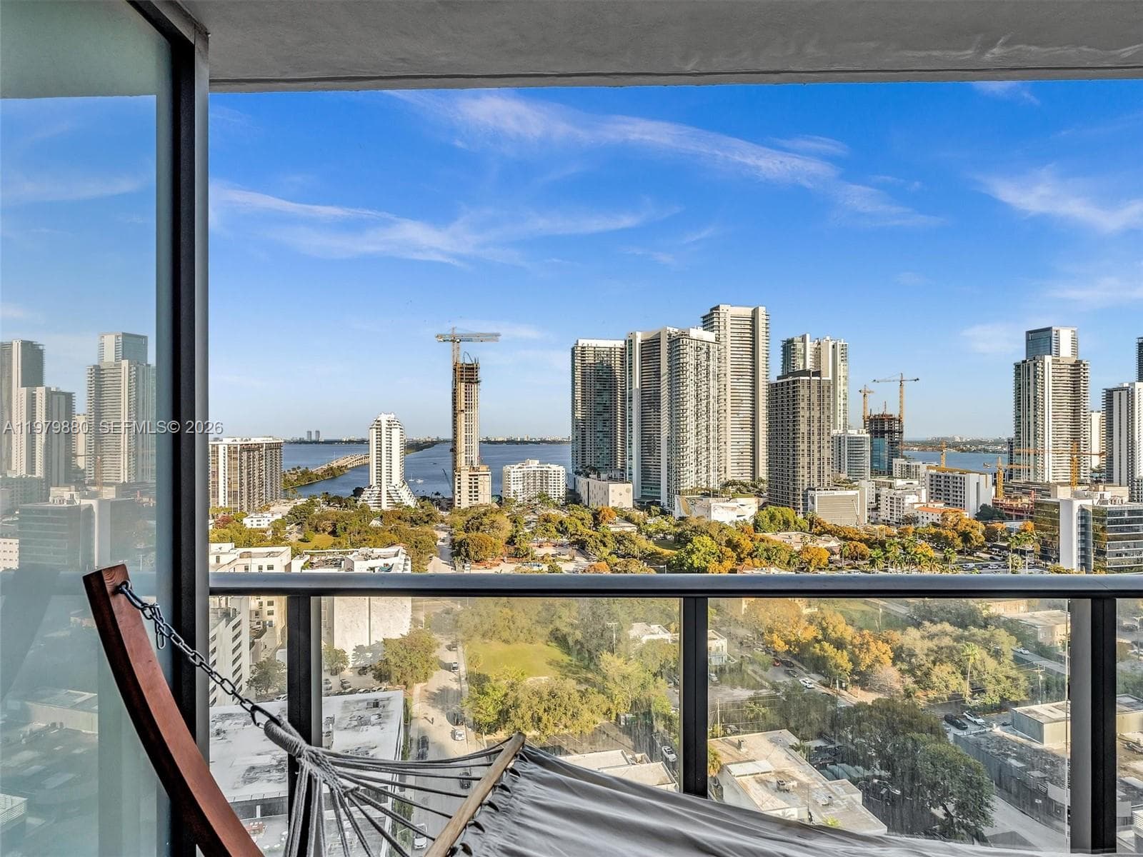 121 NE 34th St # 2104, Miami FL 33137 — 32