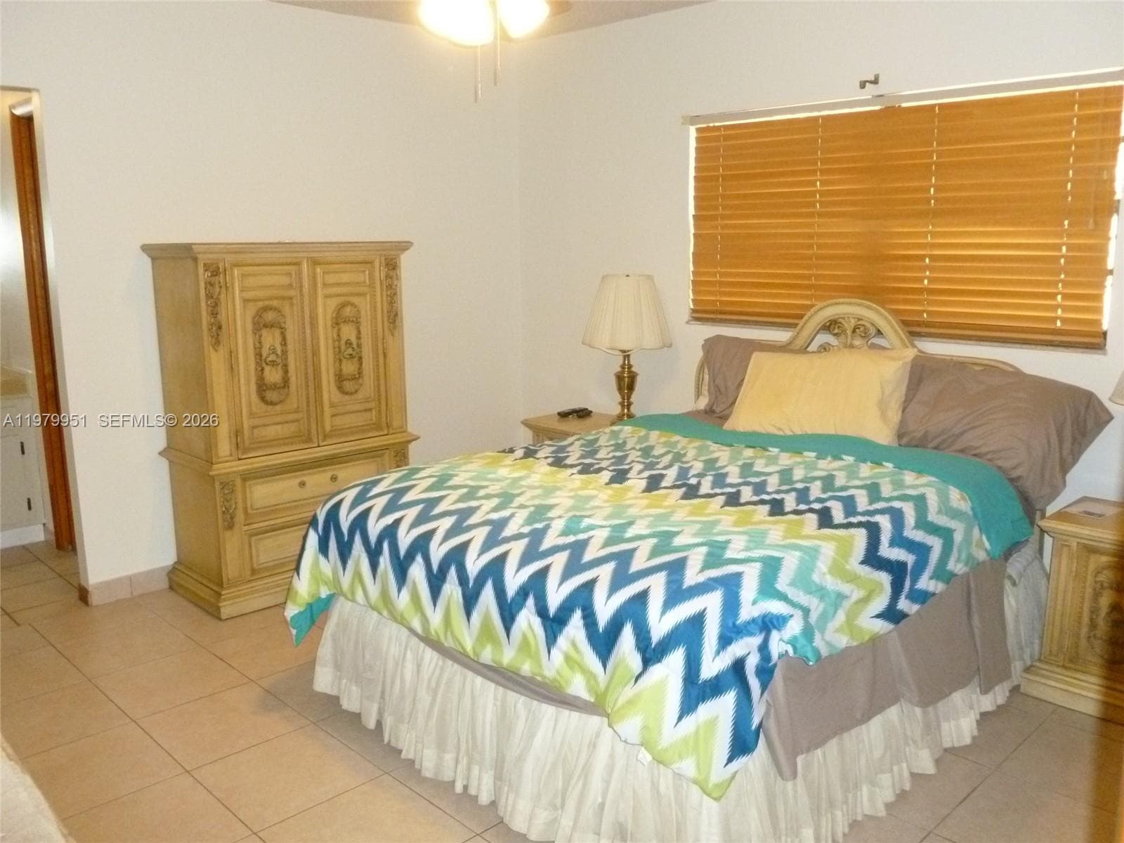 3261 NW 14th St, Miami FL 33125 — 11