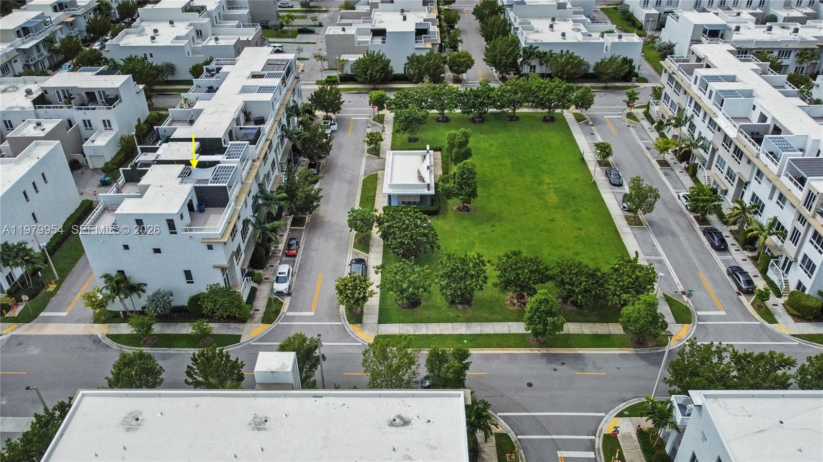 10336 NW 64th St, Doral FL 33178 — 24