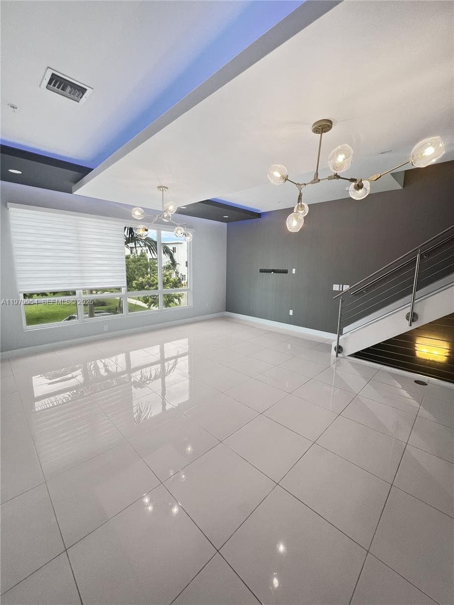 10336 NW 64th St, Doral FL 33178 — 8