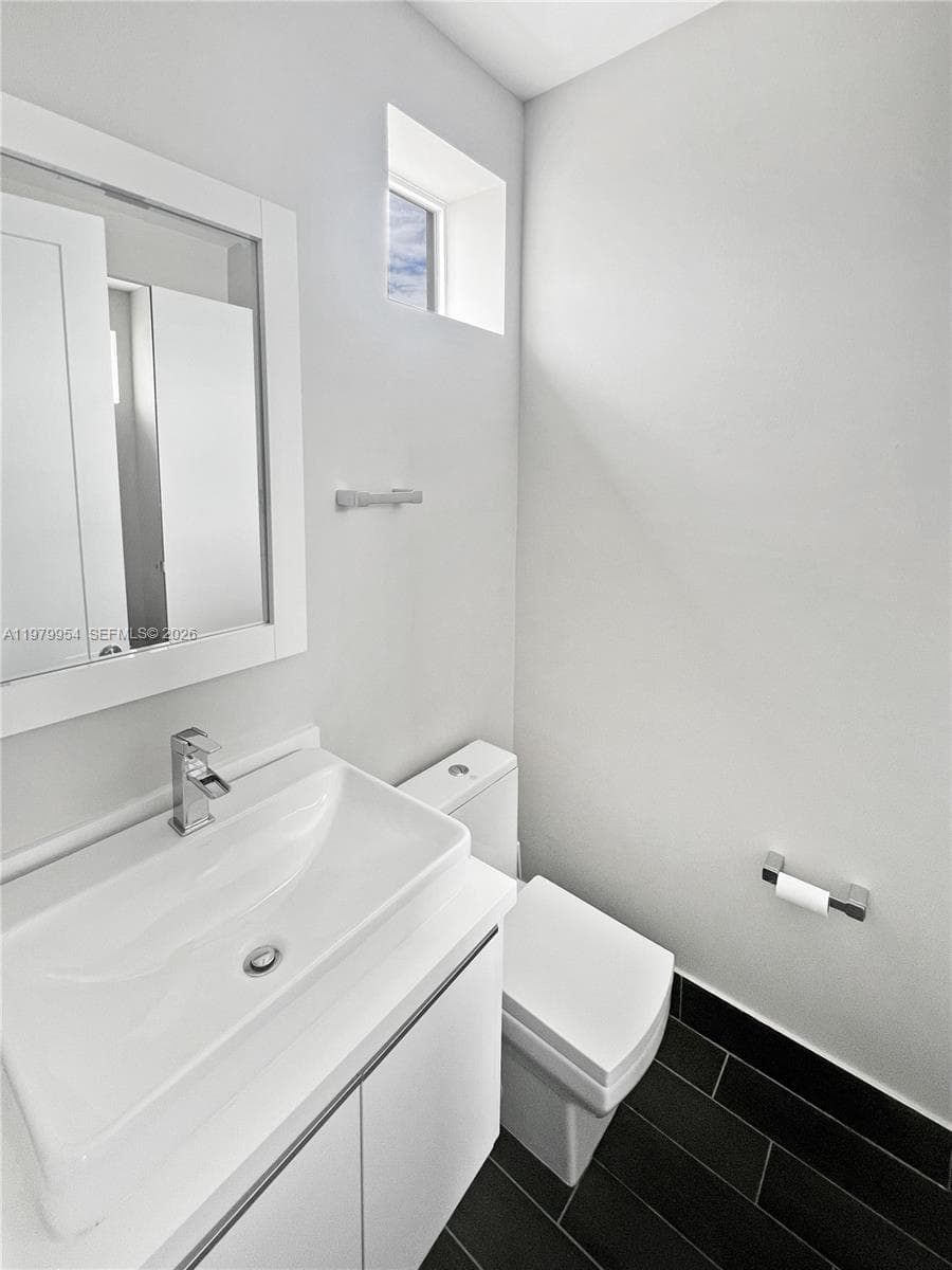 10336 NW 64th St, Doral FL 33178 — 21