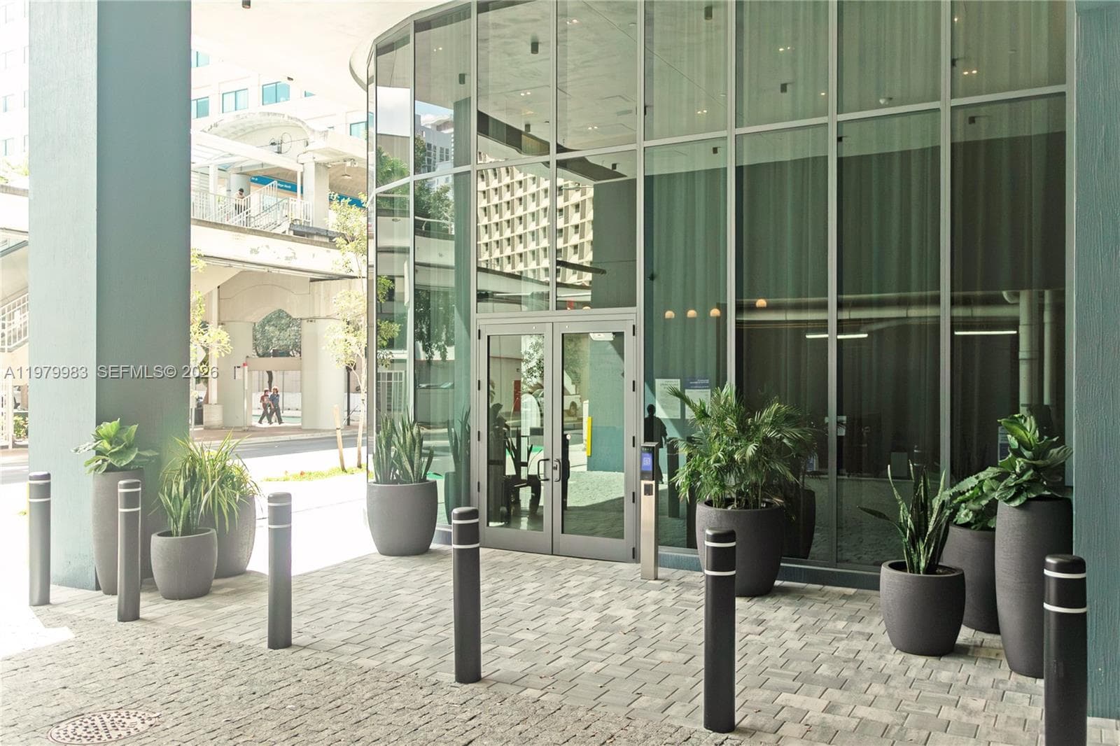 121 NE 5th Street # 1404, Miami FL 33132 — 34