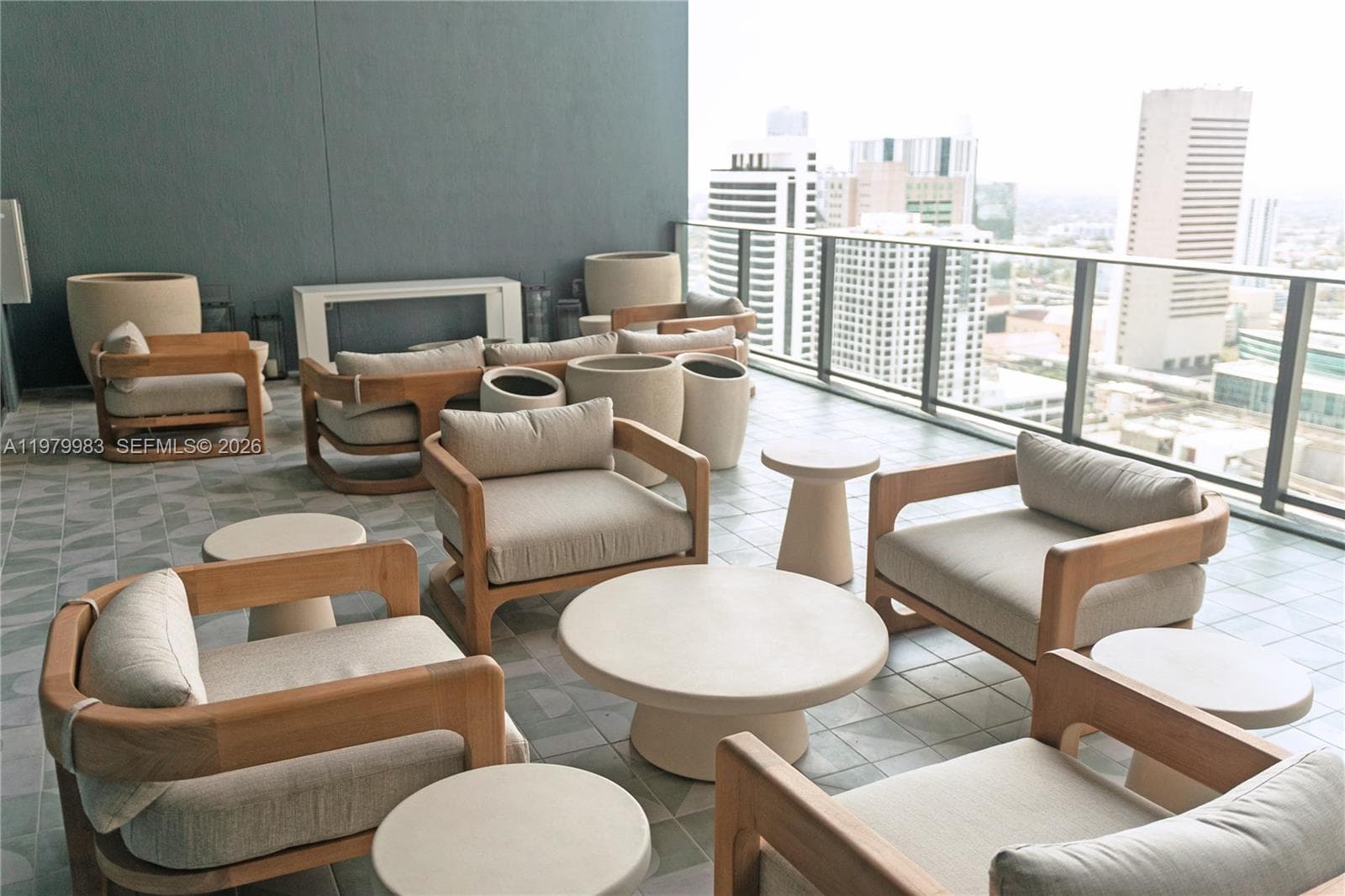 121 NE 5th Street # 1404, Miami FL 33132 — 41