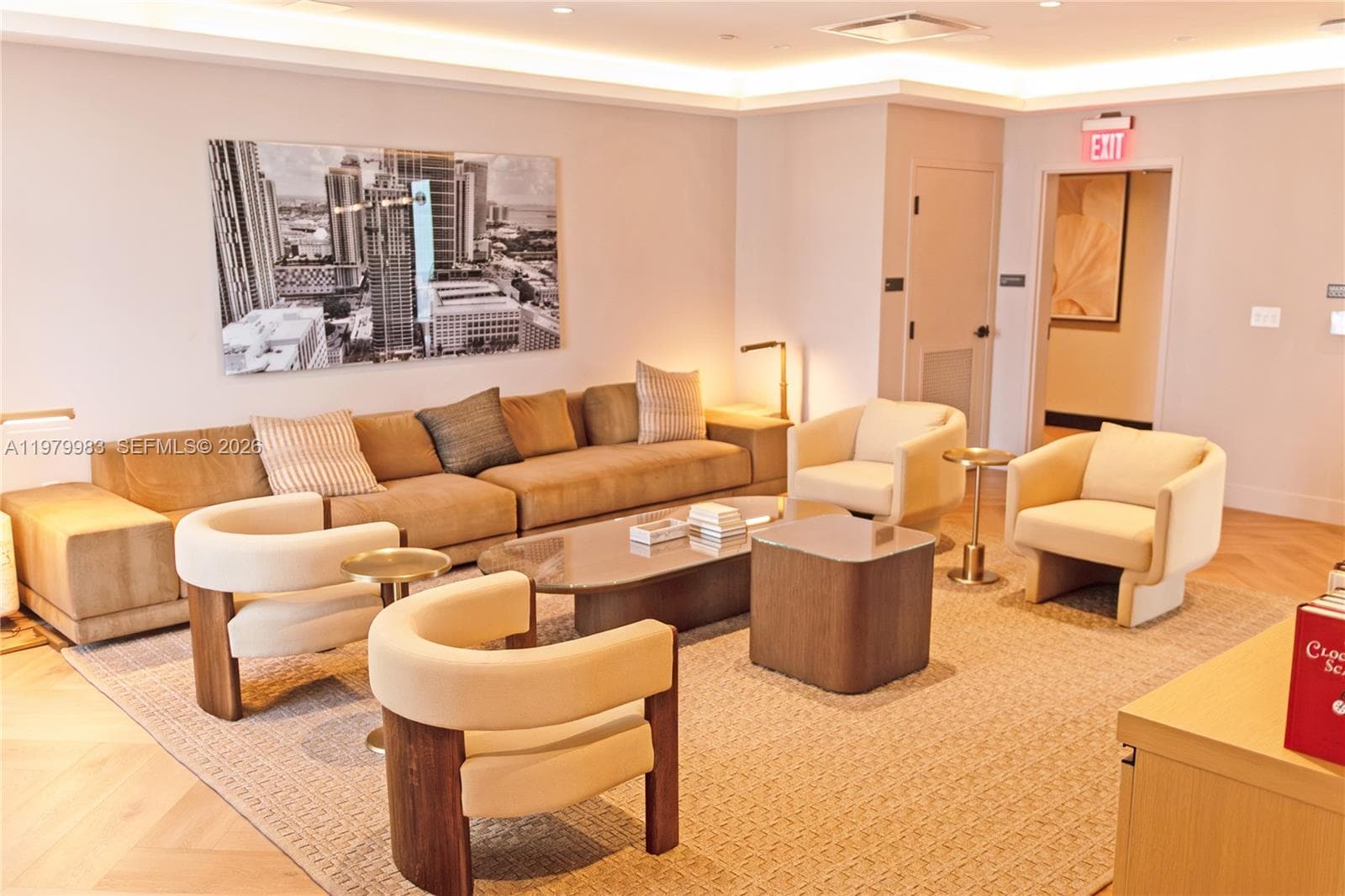 121 NE 5th Street # 1404, Miami FL 33132 — 29