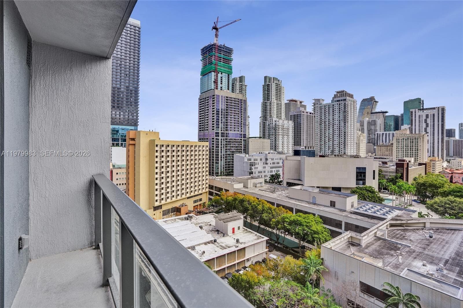 121 NE 5th Street # 1404, Miami FL 33132 — 21