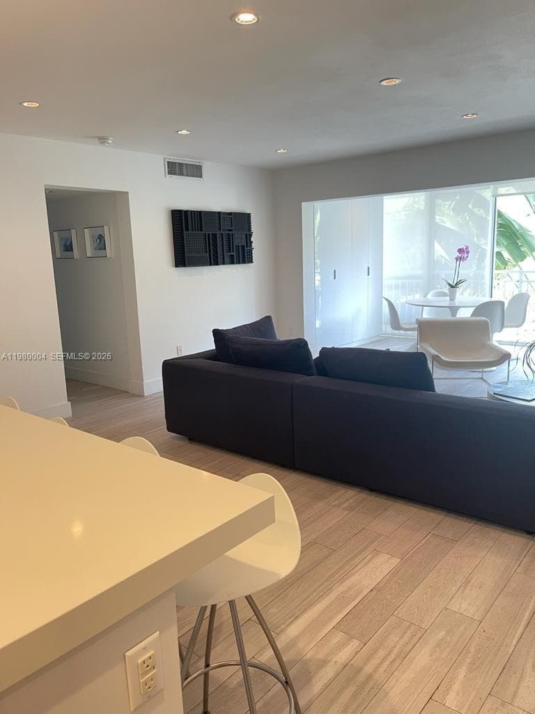 260 Sunrise Dr # H, Key Biscayne FL 33149 — 17