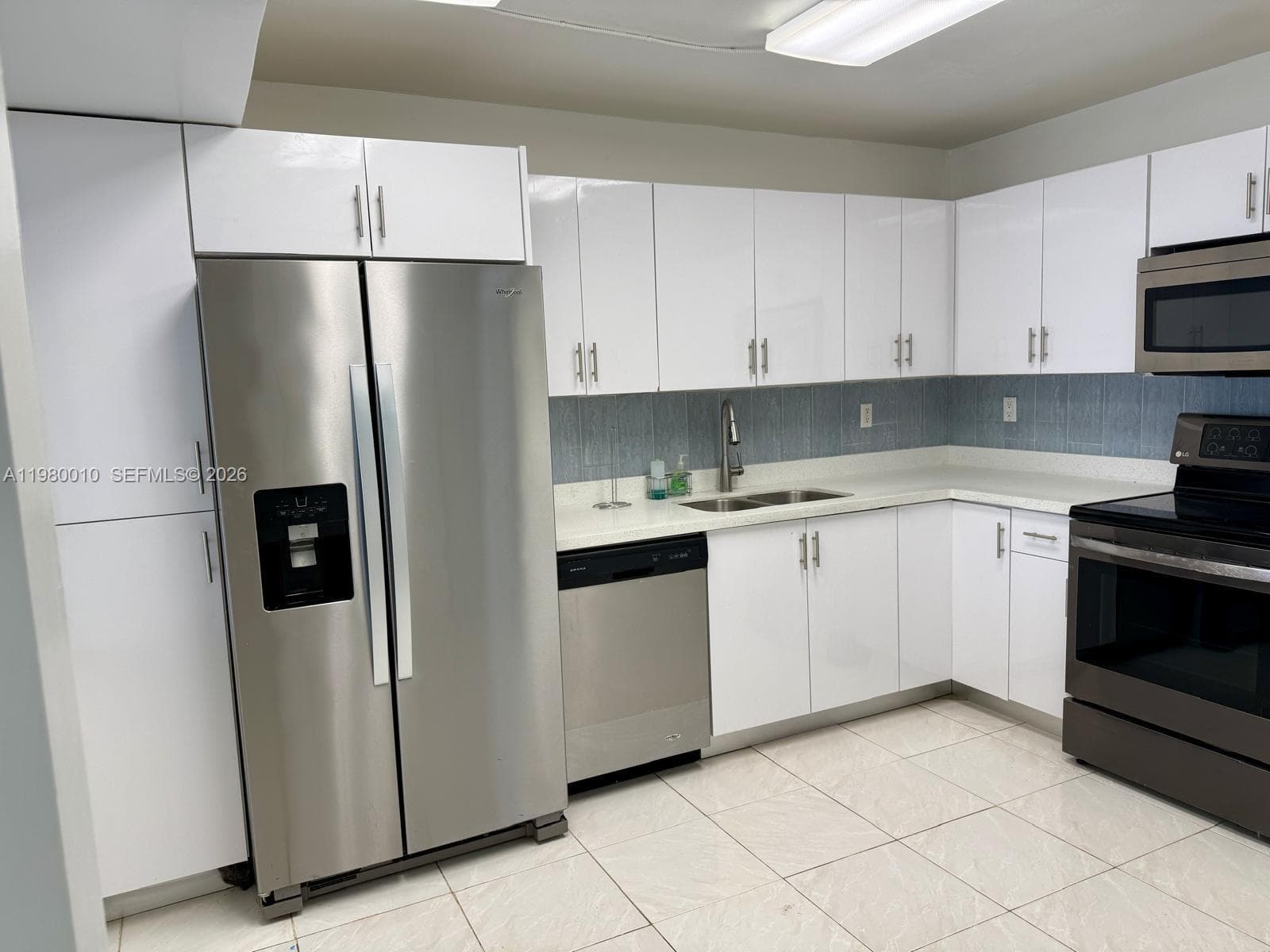 20850 San Simeon Way # 5, Miami FL 33179 — 2