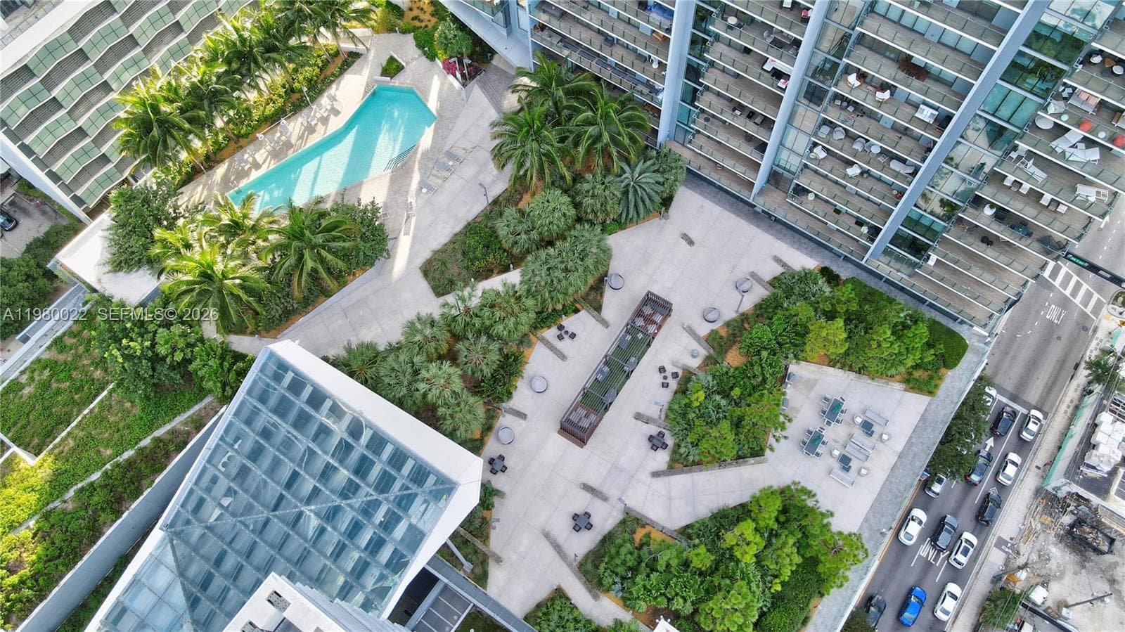 88 SW 7th St # 2706, Miami FL 33130 — 43