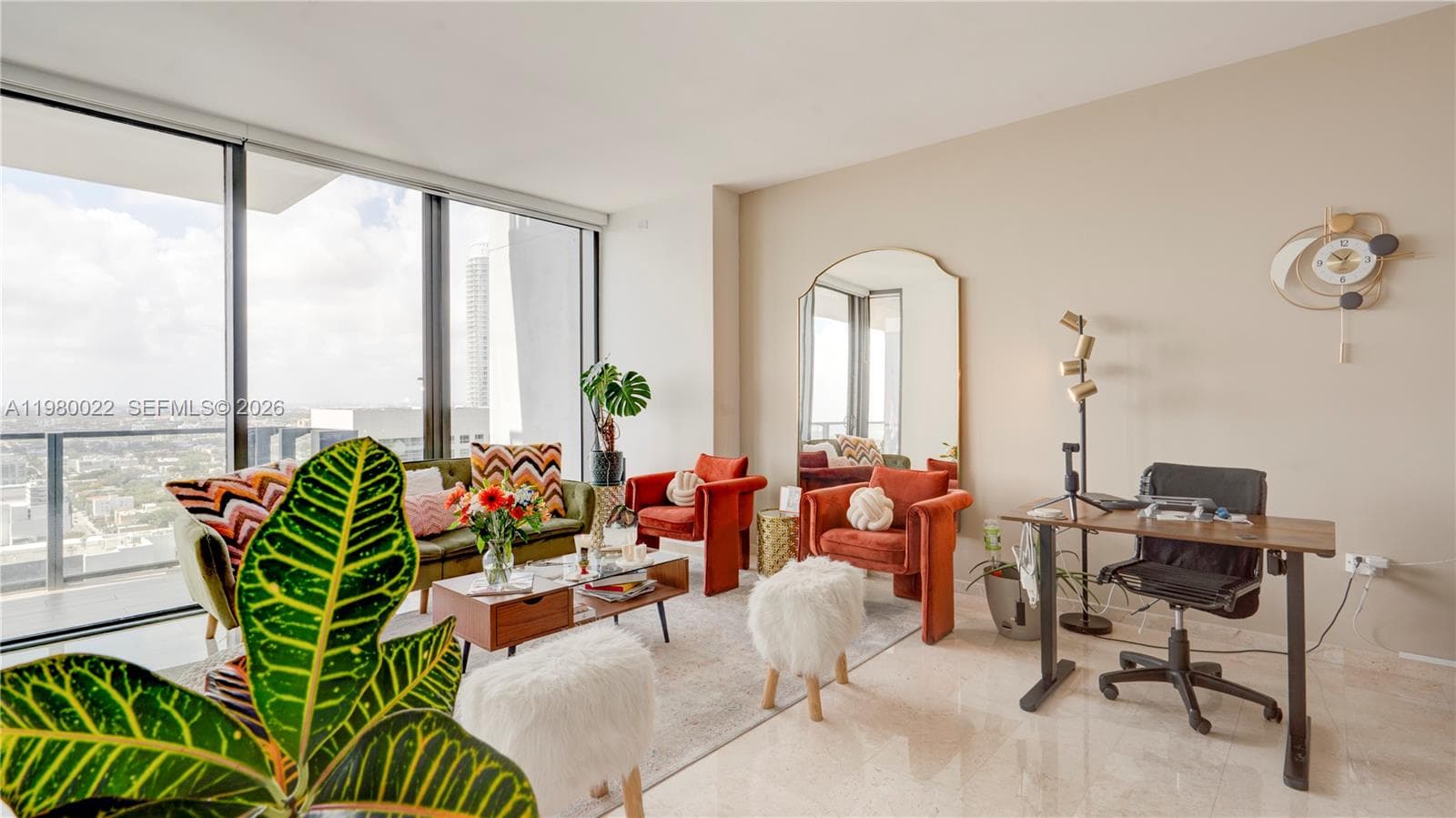 88 SW 7th St # 2706, Miami FL 33130 — 3