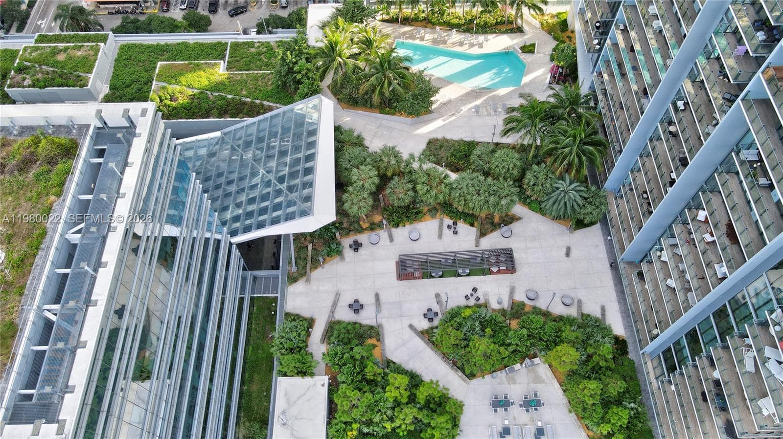 88 SW 7th St # 2706, Miami FL 33130 — 44