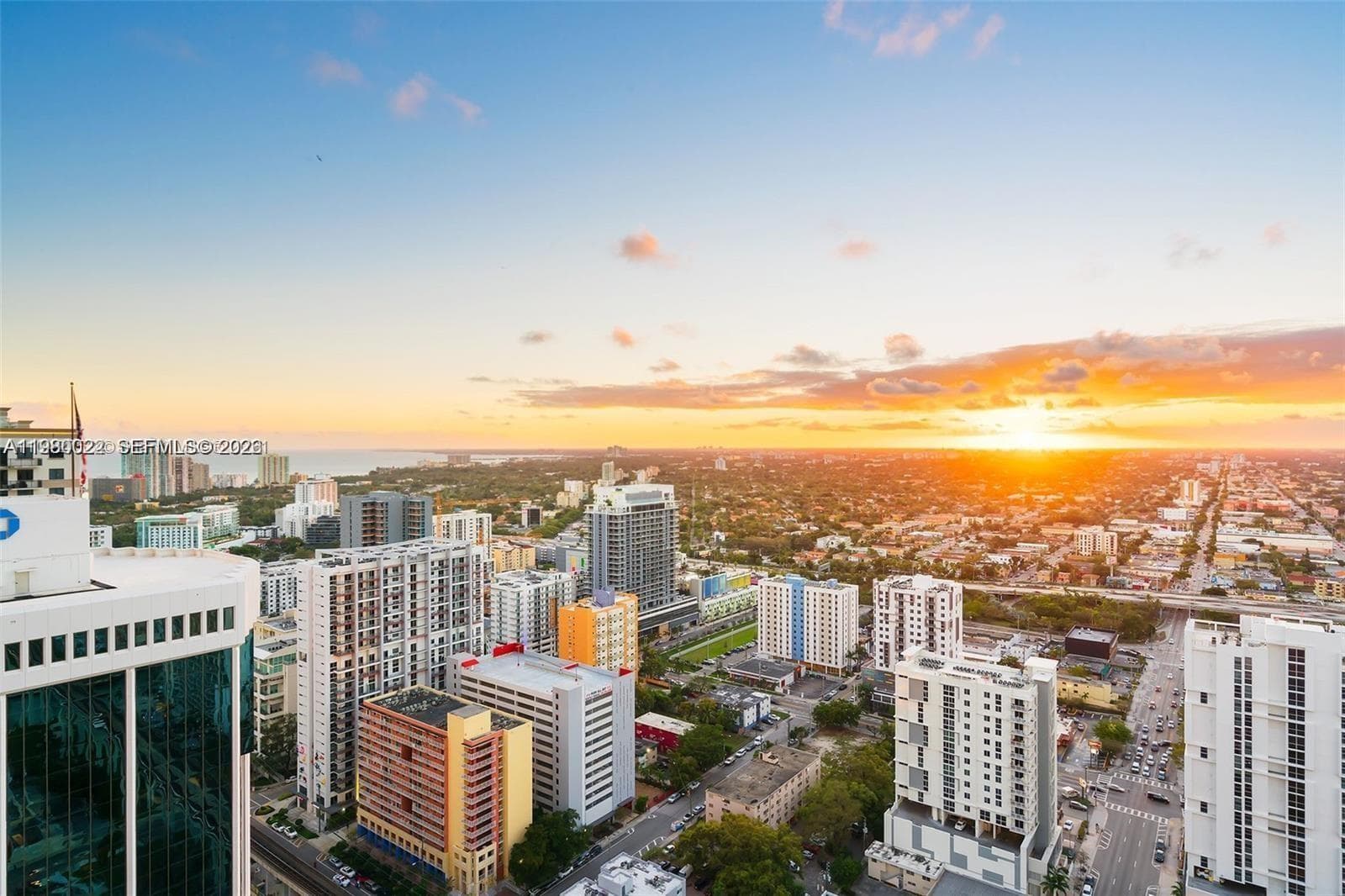 88 SW 7th St # 2706, Miami FL 33130 — 35