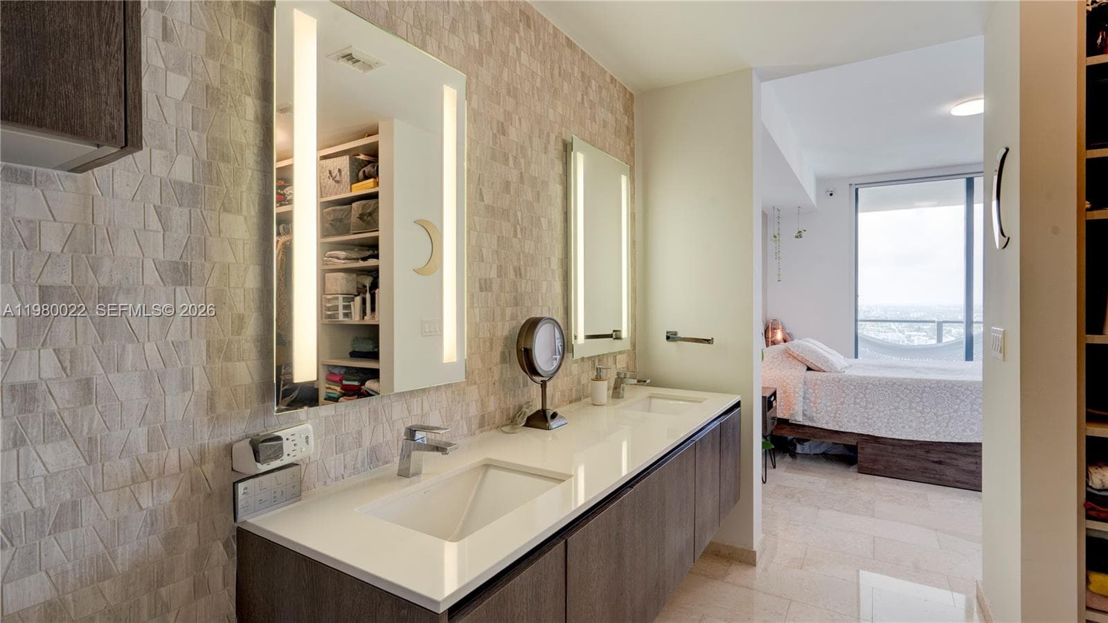 88 SW 7th St # 2706, Miami FL 33130 — 29