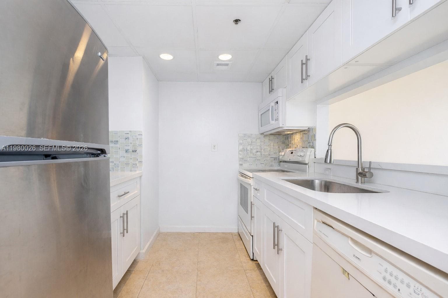 7601 E Treasure Dr # 2309, North Bay Village FL 33141 — 2